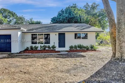 4040 SW 54th Ave 1