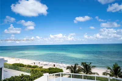 6515 Collins Ave #702 1