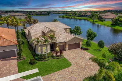 130 Blanca Isles Ln 1
