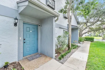 2725 S Oakland Forest Drive #102 1
