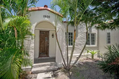 1900 Florida Avenue 1