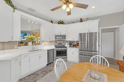 5780 W 1st Sq Square Sw 1