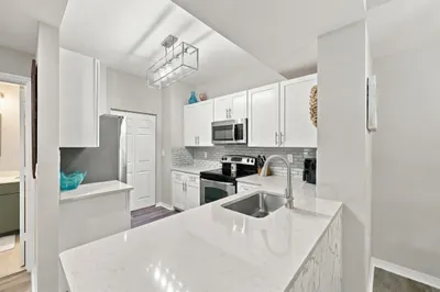 4905 Midtown Lane #2112 1