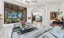 314 W Riverside Drive Photo