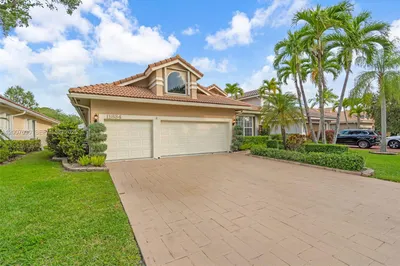 11834 Highland Pl 1