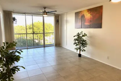Huge Living room and Dining room