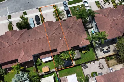 135 Riverwalk Circle 1