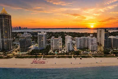 4925 Collins Ave #3H 1