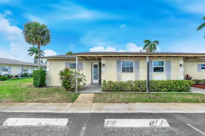 2771 Ashley Drive E #J 1