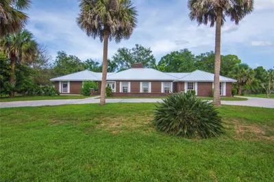 370 35th Ct Sw 1