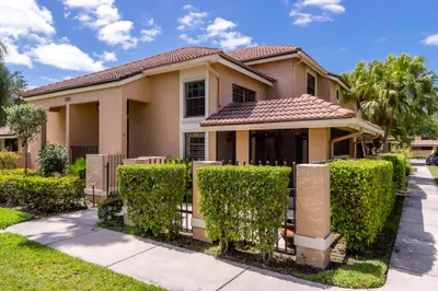 362 Prestwick Circle #2