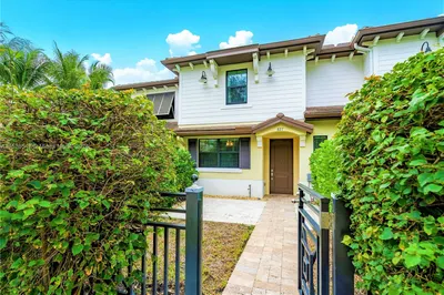 827 S Ocean Blvd #827 1