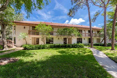 202 Brackenwood Terrace
