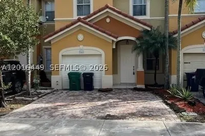 8525 SW 165th Pl #8525 1