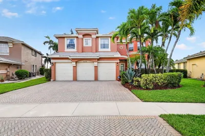 2279 Ridgewood Circle 1