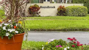 Just Listed | 2528 Boundbrook Drive S #205
