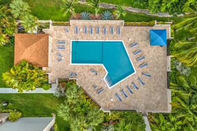 5851 Camino Del Sol #203 1
