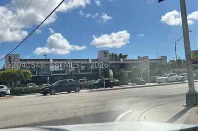 285 NW 27th Ave 1