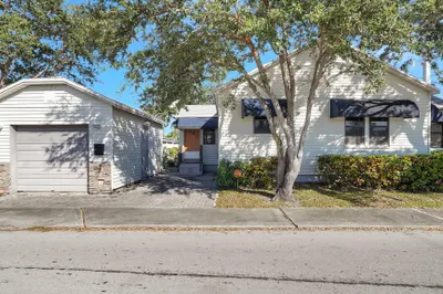 940 SW 2nd Avenue 1