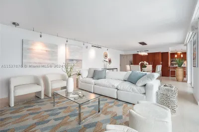 615 Ocean Dr #8B 1