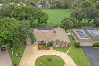 9651 Conch Shell Manor 1