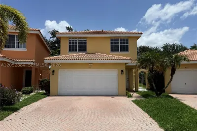 9411 NW 55th St 1