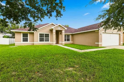1982 SW Diamond Street 1