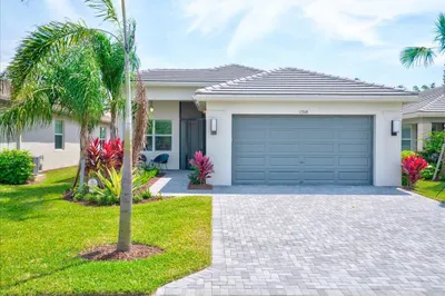 13348 SW River Rock Road 1