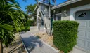 12795 Kingsway Road Photo