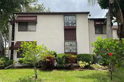 5068 Rose Hill Drive #102 1