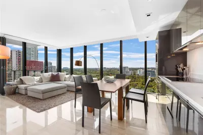 1451 Brickell Ave #1904 1