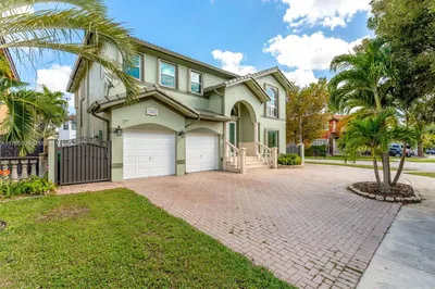 3083 SW 147th Pl 1