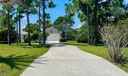 2317 SE Heathwood Circle Photo