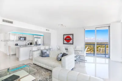 2600 E Hallandale Beach Blvd #T2902 1