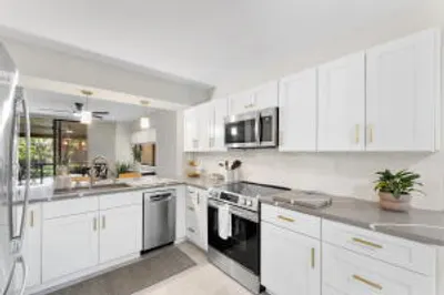 11230 Green Lake Drive #204 1