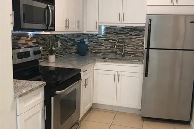 2426 SE 17TH Causeway SE #205A 1