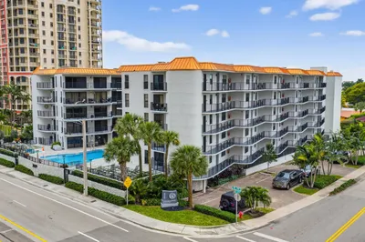 2029 N Ocean Boulevard #509 1