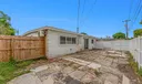 875 E 8th St Photo