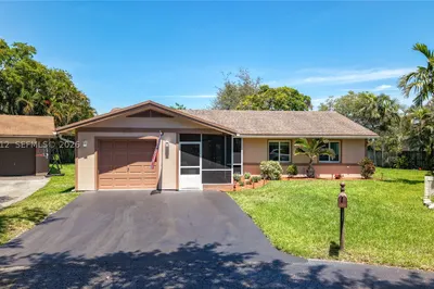 2176 Nova Village Dr 1