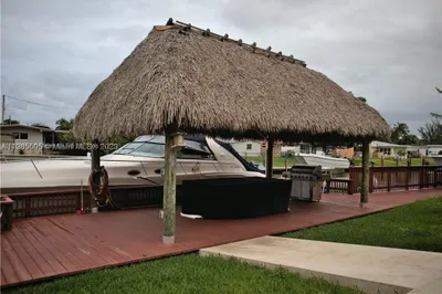 934 Nautilus Isle 1