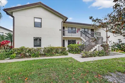 7633 Tahiti Lane #101 1