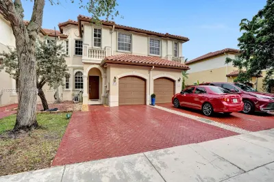 5108 SW 140th Terrace 1
