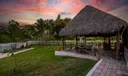 7260 Grapeview Boulevard Photo