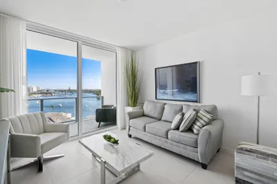401 N Birch Road #1003 1