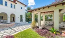 296 Ocean Blvd Photo