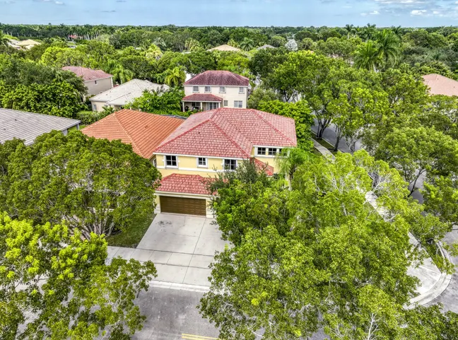 Just Listed | 4301 Fox Hollow
