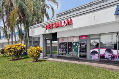 Dog Grooming Shop For Sale In Miami 1