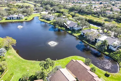 6944 Briarlake Circle #101 1
