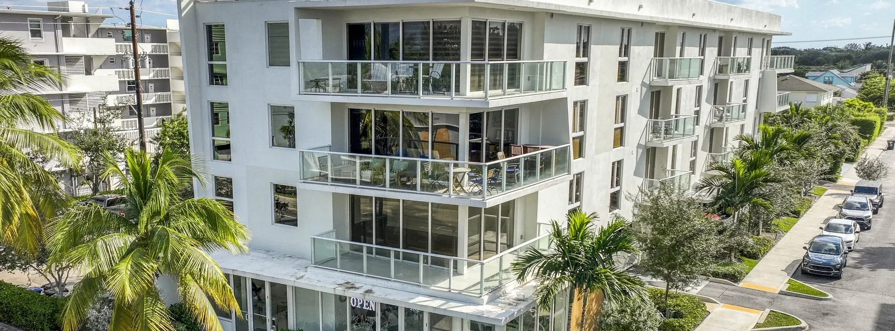 Just Listed | 117 Lake Avenue #204