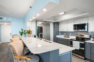 2400 S Ocean Drive #8104 1